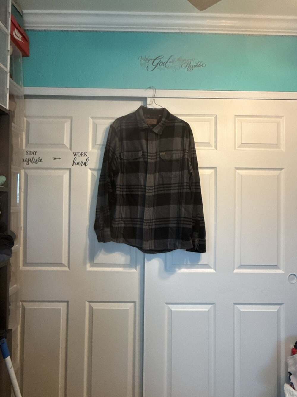 Orvis Big Bear Double Brushed Flannel Button Down Shirt Black Grey Plaid